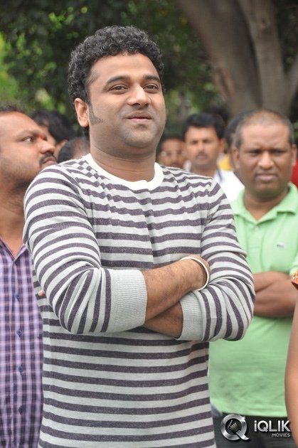 Kumari-21-F-Movie-Opening